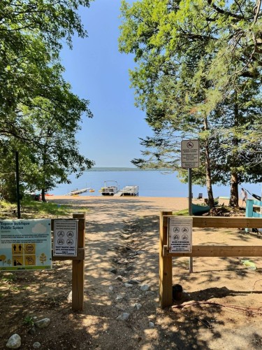 Accès au plan d'eau - 342C Ch. De Sand Bay, Clarendon, QC - Outdoor With View