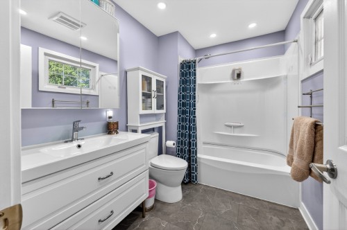 Salle de bains - 79 Rue Radisson, Pincourt, QC - Indoor Photo Showing Bathroom