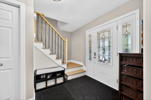 Hall d'entrée/Vestibule - 79 Rue Radisson, Pincourt, QC - Indoor Photo Showing Other Room