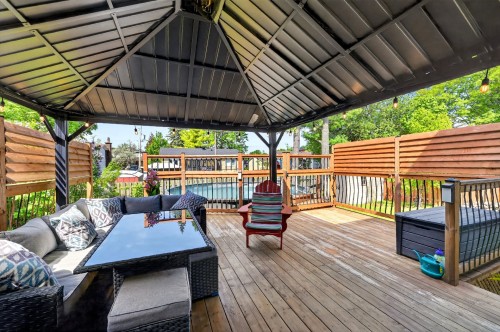 Cour - 79 Rue Radisson, Pincourt, QC - Outdoor With Deck Patio Veranda With Exterior