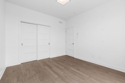 Salon - 