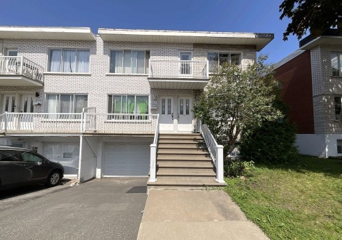11491 11493 Av Desy — photo 1