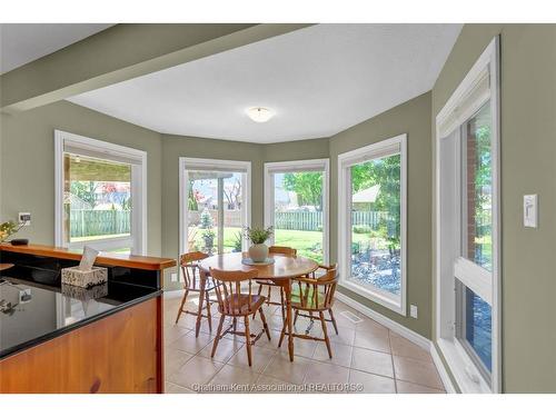 27 Cramar Crescent, Chatham, ON - Indoor Photo Showing Dining Room