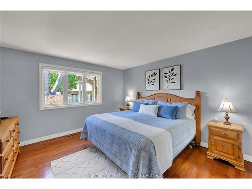 27 Cramar Crescent, Chatham, ON - Indoor Photo Showing Bedroom