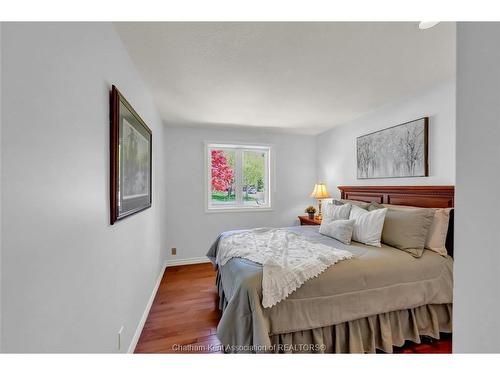 27 Cramar Crescent, Chatham, ON - Indoor Photo Showing Bedroom