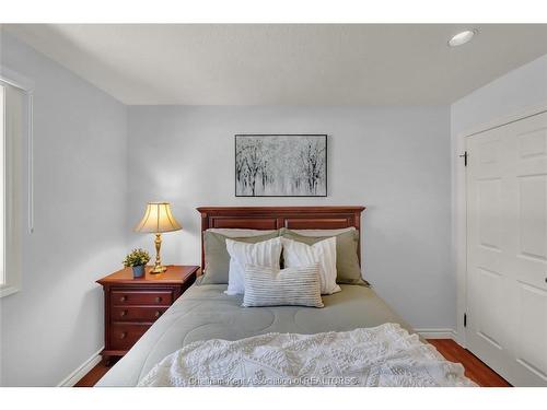 27 Cramar Crescent, Chatham, ON - Indoor Photo Showing Bedroom
