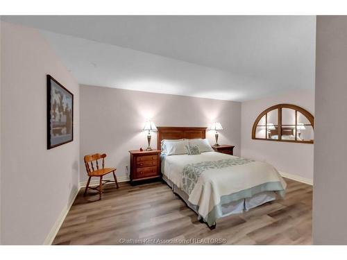 27 Cramar Crescent, Chatham, ON - Indoor Photo Showing Bedroom