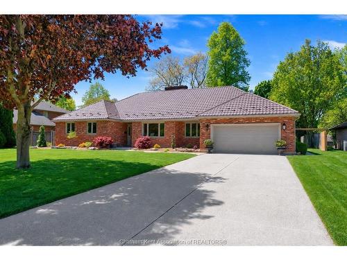 27 Cramar Crescent, Chatham, ON - Outdoor