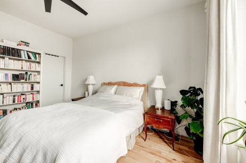 Chambre à coucher principale - 4793 Rue Ste-Catherine E., Montréal (Mercier/Hochelaga-Maisonneuve), QC - Indoor Photo Showing Bedroom