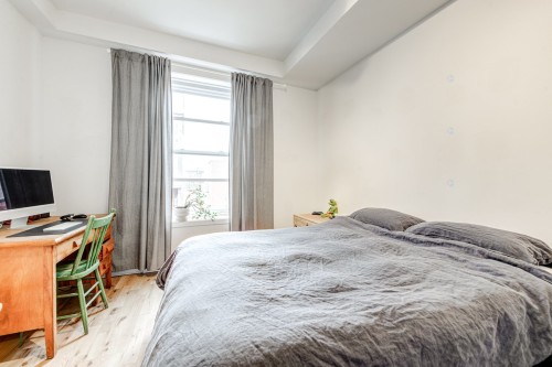 Chambre à coucher - 4793 Rue Ste-Catherine E., Montréal (Mercier/Hochelaga-Maisonneuve), QC - Indoor Photo Showing Bedroom