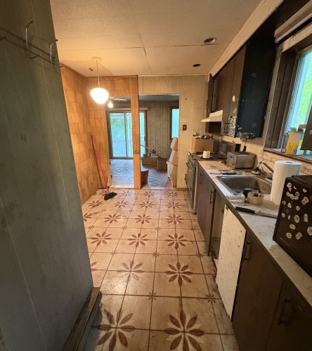 Kitchen - 315 Rue Lépine, Saint-Calixte, QC - Indoor Photo Showing Kitchen