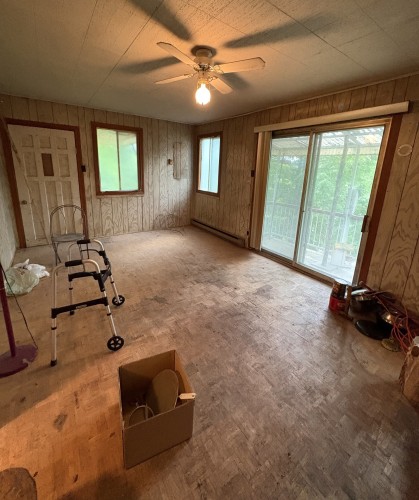 Living Room - 315 Rue Lépine, Saint-Calixte, QC - Indoor Photo Showing Other Room