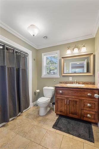 528 St. Thomas Line, Paradise, NL - Indoor Photo Showing Bathroom