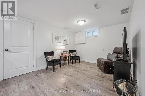 32 Warwick Court, Kitchener, ON - Indoor Photo Showing Other Room