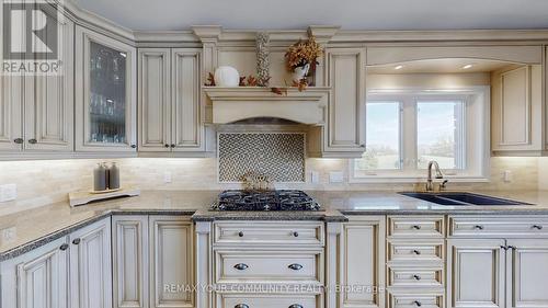 1065 20Th Side Road, King, ON - Indoor Photo Showing Kitchen With Double Sink With Upgraded Kitchen