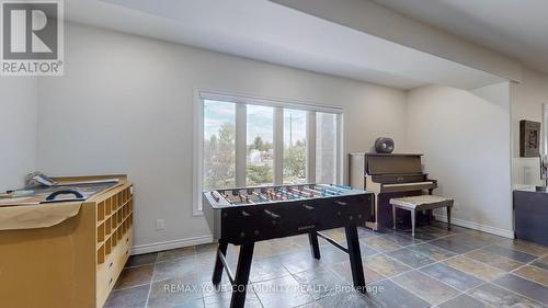 1065 20Th Side Road, King, ON - Indoor Photo Showing Other Room