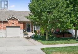 105 SPENCER DRIVE  Centre Wellington (Elora/Salem), ON N0B 1S0