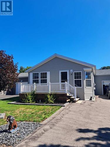 9 BOND STREET  Strathroy-Caradoc (Sw), ON N7G 0C5