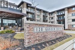 124 - 128 GARDEN DRIVE Oakville, ON L6K 2W5