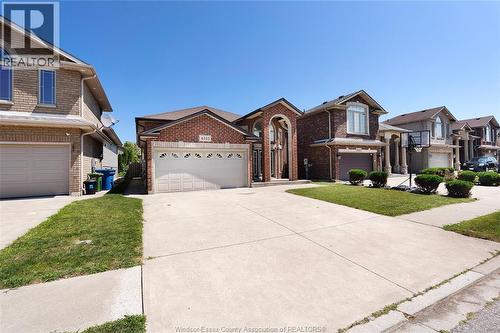 4553 Osaka Circle, Windsor, ON - Outdoor With Facade