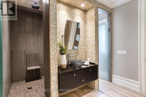 6 The Bridle Path, Toronto, ON - Indoor Photo Showing Other Room