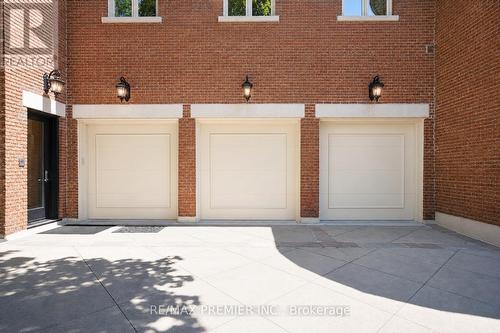 6 The Bridle Path, Toronto, ON - Outdoor With Exterior