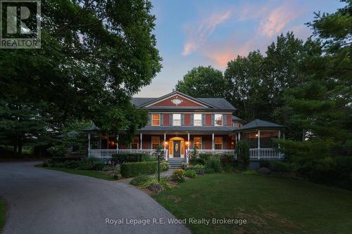 7335 Pack Road, London South (South V), ON - Outdoor With Deck Patio Veranda With Facade