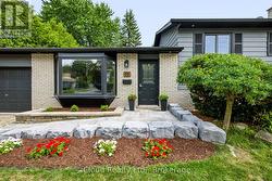 93 CHURCH STREET  Orangeville, ON L9W 1P3