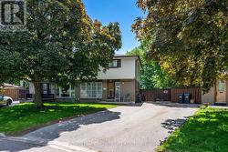 132 FALLINGDALE CRESCENT Brampton, ON L6T 3J6