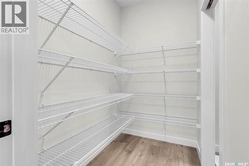 207 Amisk Way, Saskatoon, SK - Indoor With Storage