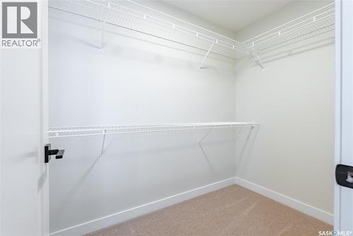 207 Amisk Way, Saskatoon, SK - Indoor With Storage