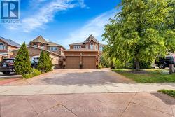 252 MOUNTAINBERRY ROAD Brampton, ON L6R 1H9