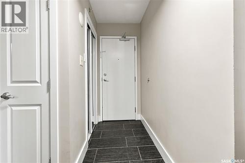 205 320 5Th Avenue N, Saskatoon, SK - Indoor Photo Showing Other Room