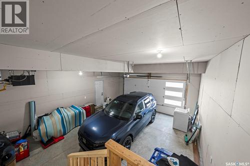 559 Kalra Street, Saskatoon, SK - Indoor Photo Showing Garage