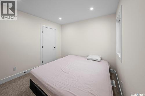 559 Kalra Street, Saskatoon, SK - Indoor Photo Showing Bedroom