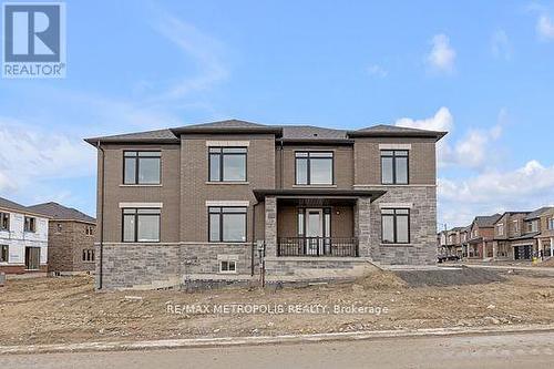 2048 CHRIS MASON STREET , Oshawa, Ontario L1L 0S5 3