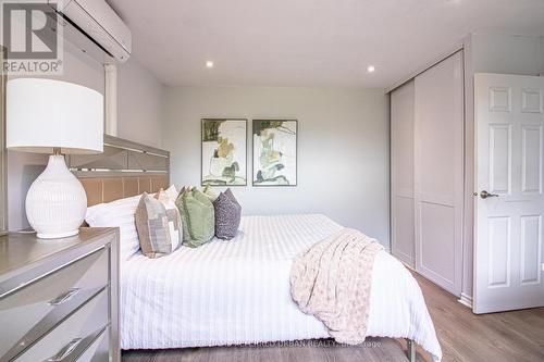 60 Springfair Avenue, Aurora, ON - Indoor Photo Showing Bedroom