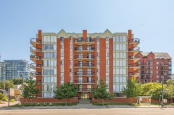 203-240 Boul. Maisonneuve  Gatineau (Hull), QC J8X 3N7