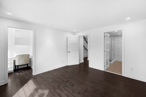 Master Bedroom - 3046 Le Boulevard, Montréal (Ville-Marie), QC - Indoor Photo Showing Other Room