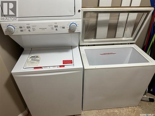 205 75 Souris Avenue, Weyburn, SK - Indoor Photo Showing Laundry Room