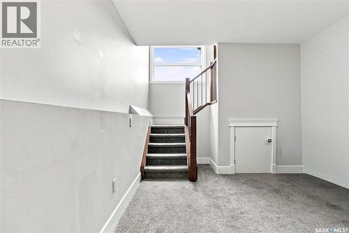 670 Fast Crescent, Saskatoon, SK - Indoor Photo Showing Other Room