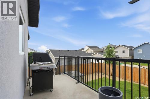 670 Fast Crescent, Saskatoon, SK - Outdoor With Exterior