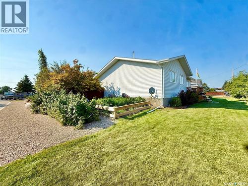 301 Rosher Street, Colonsay, SK - Outdoor