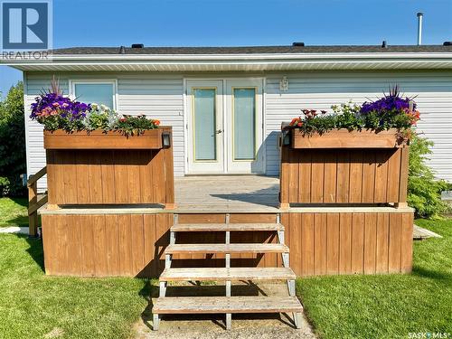 301 Rosher Street, Colonsay, SK - Outdoor