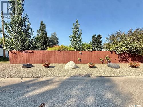 301 Rosher Street, Colonsay, SK - Outdoor
