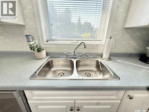 301 Rosher Street, Colonsay, SK - Indoor Photo Showing Kitchen With Double Sink