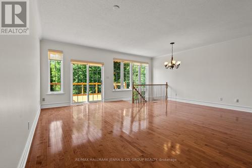 110 Heathercrest Private, Ottawa, ON - Indoor Photo Showing Other Room