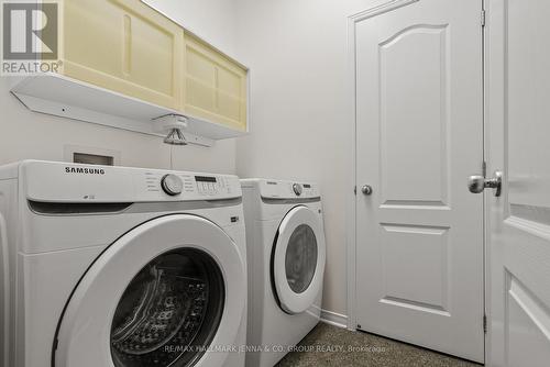 110 Heathercrest Private, Ottawa, ON - Indoor Photo Showing Laundry Room