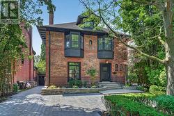 23 SOUTH DRIVE  Toronto, ON M4W 1R2