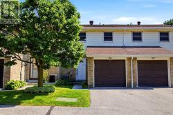 80 DUNDALK DRIVE  Toronto, ON L6S 3J5